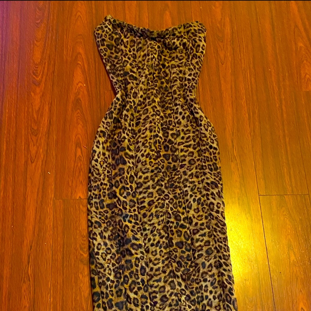 Leapord print midi body con dress